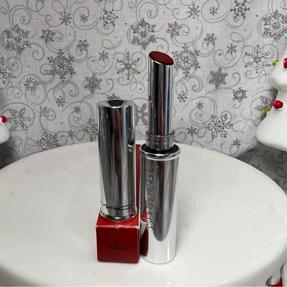 MAC Cosmetics Lock Kiss 24 Hour Lipstick x7 -Gutsy-Renegade-Teaser-Ruby True-Coy - Picture 6 of 12